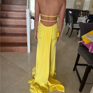 Elegant Yellow Backless Evening Gown